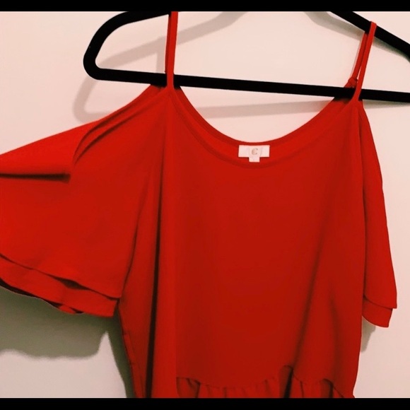 Women's CHARMING CHARLIE cold shoulder peplum top - Picture 2 of 2